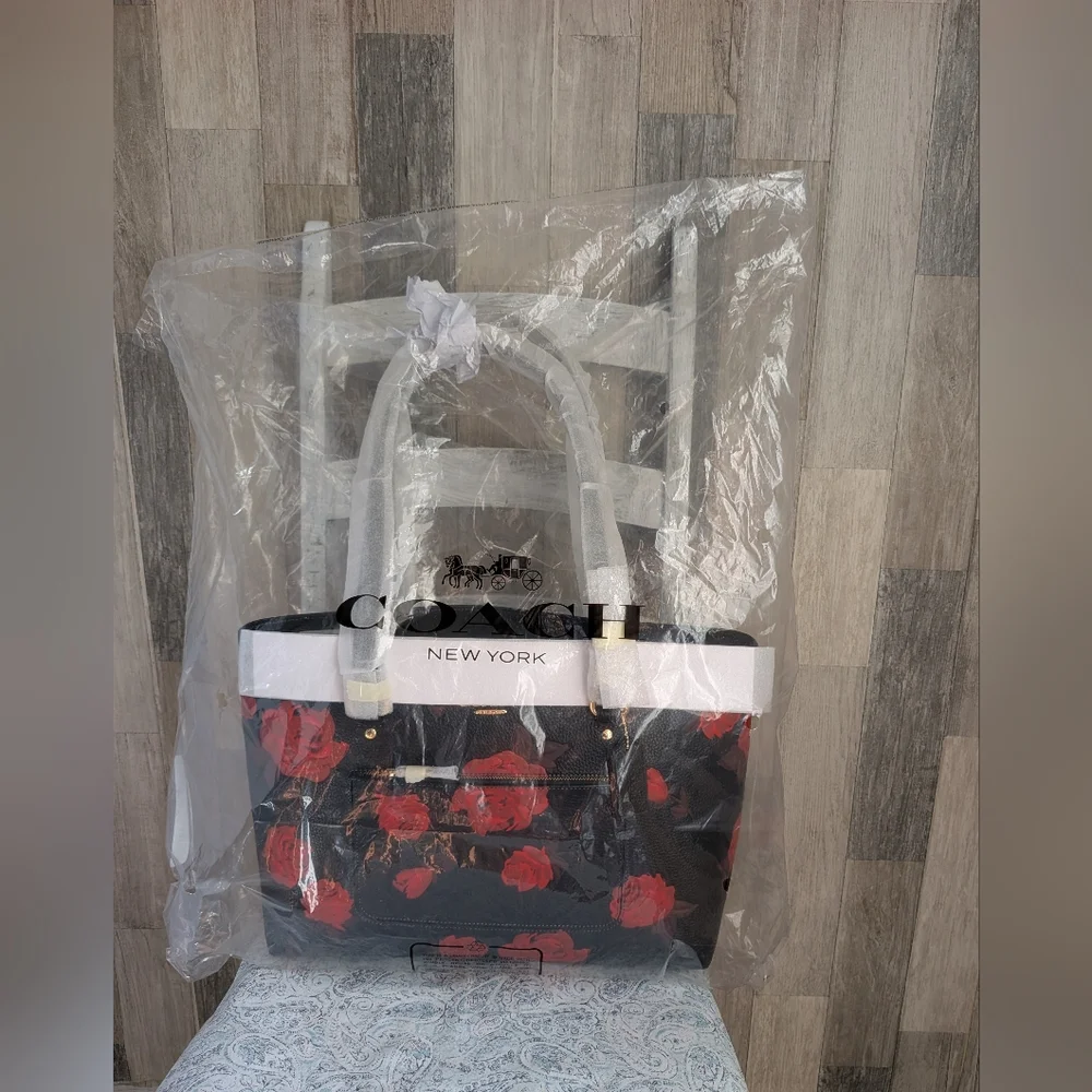 Coach Station Tote And Wallet Set NWT Rose Camo - Picture 5 of 16